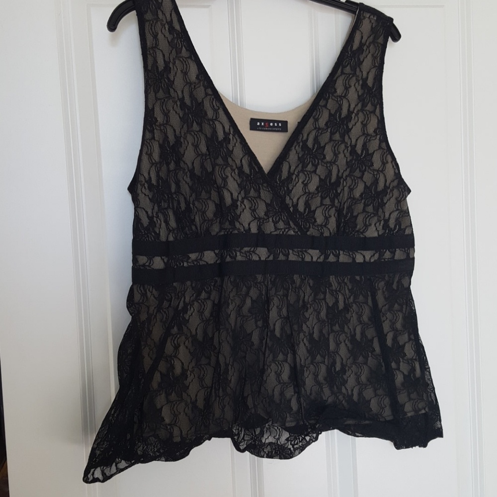 Beautiful black lace tank top from Liz Claiborne